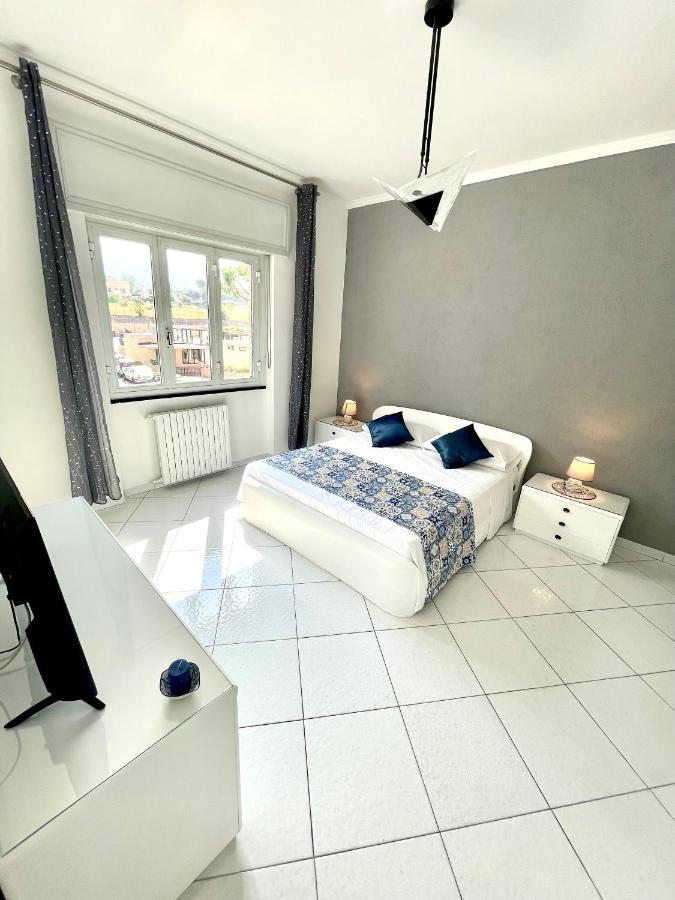 Madras Apartment San Giorgio a Cremano Bagian luar foto