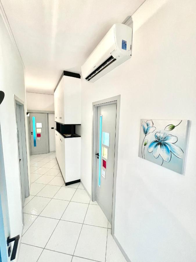 Madras Apartment San Giorgio a Cremano Bagian luar foto