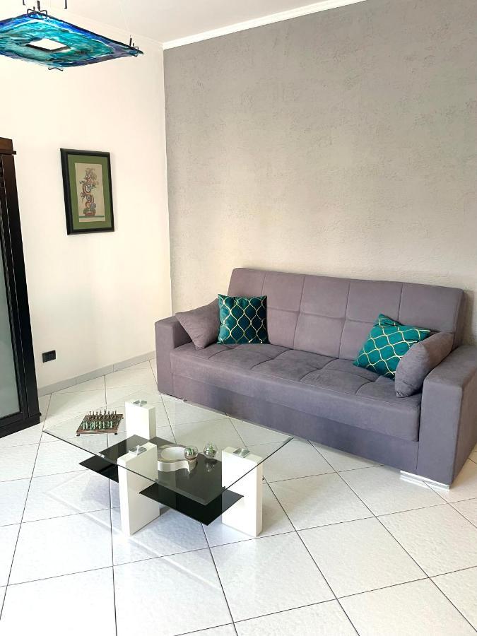 Madras Apartment San Giorgio a Cremano Bagian luar foto