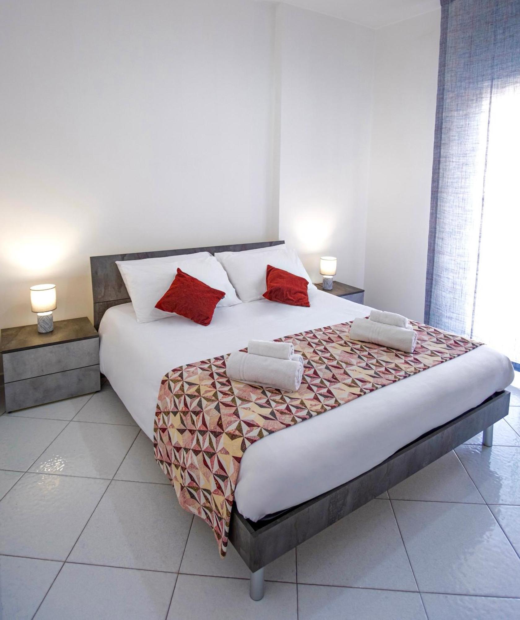 Madras Apartment San Giorgio a Cremano Bagian luar foto